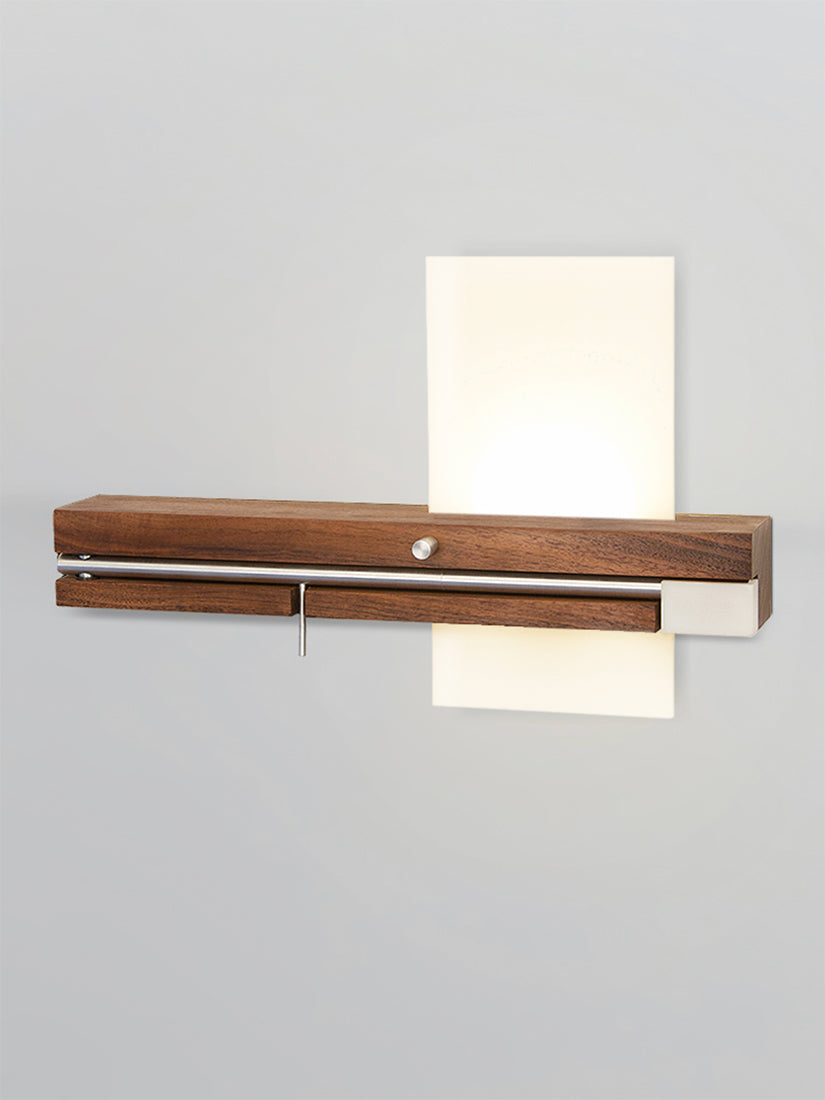 Cerno Levo Sconce